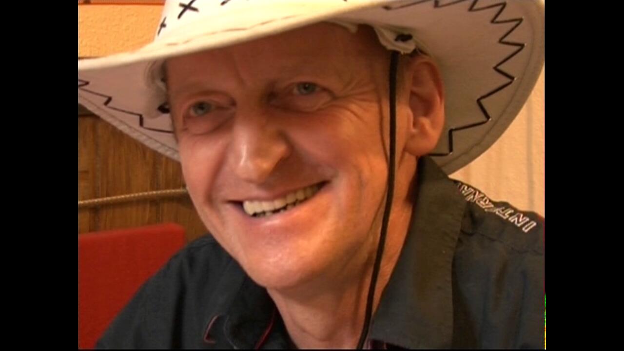 Mitwirkender zwischen den Einstellungen